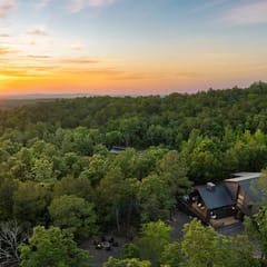 Hillside Hideaway | A Cabin Rental Getaway in Broken Bow, OK