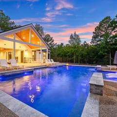 New Cabin*Heated Pool*Hot Tub*Ping Pong*Arcade