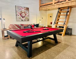 New Cabin*Heated Pool*Hot Tub*Ping Pong*Arcade