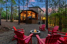 New Cabin*Hot Tub*Arcades*Hammock*Private*Firepit