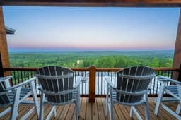 New Mountain Top Cabin/Wedding Venue/Group Retreat
