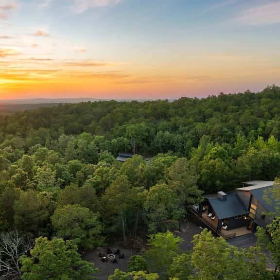 Hillside Hideaway | A Cabin Rental Getaway in Broken Bow, OK - Image 1