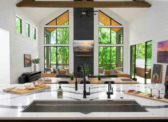New Luxury Cabin*Views*Hot Tub*Firepit*Arcade