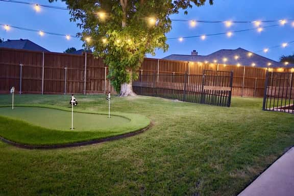 New House w/Pool*Hot Tub*Putting Green*Theme Rooms