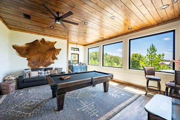Mountain Top Cabin/Wedding Venue/Family Retreat