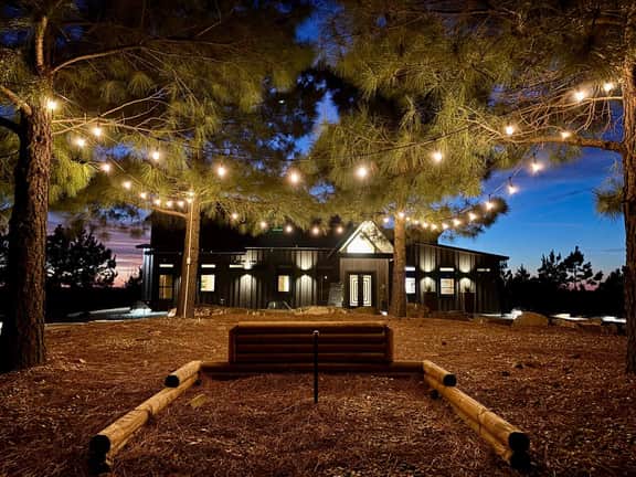 New Mountain Top Cabin/Wedding Venue/Group Retreat