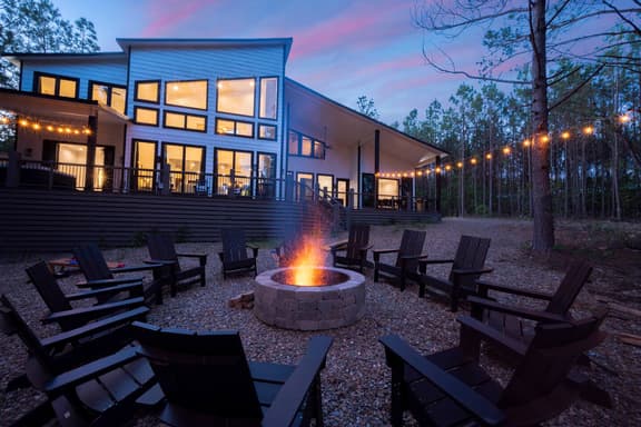 Luxury Cabin/Hot Tub/Foosball/Air Hockey/Arcade