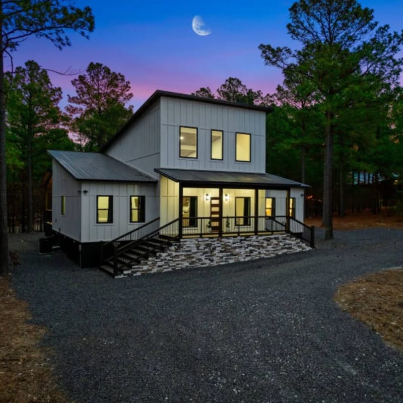 New Family Cabin*Treehouse*Hot Tub*Air Hockey