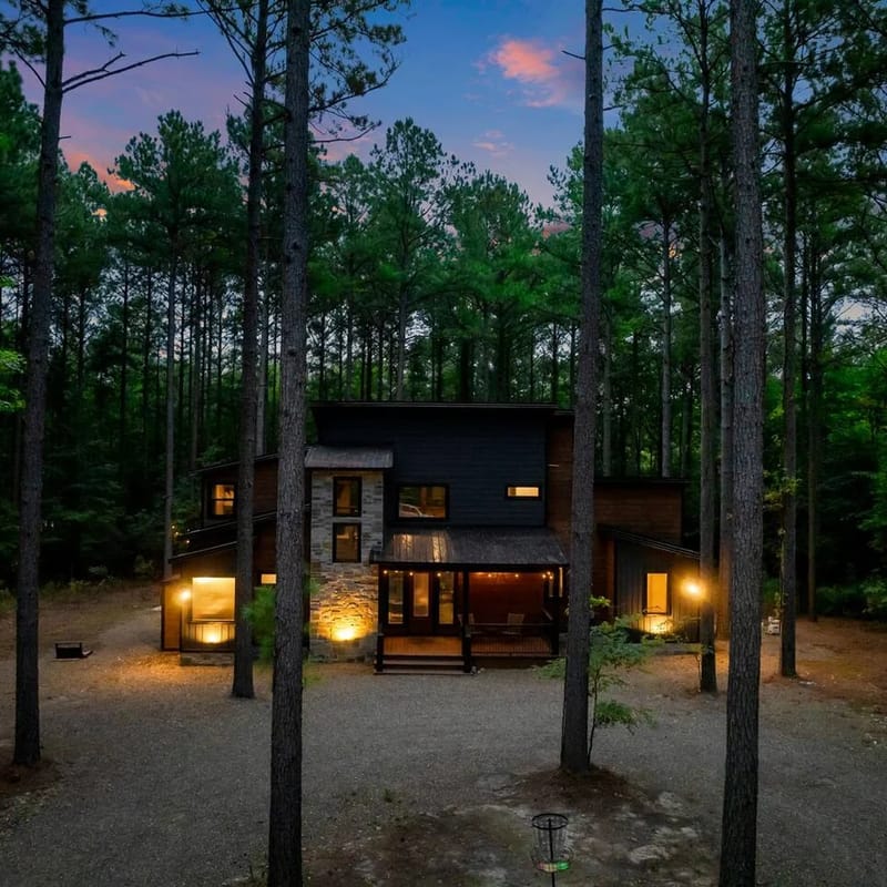 New Cabin*Hot Tub*Fire Pit*Arcade*Shuffleboard